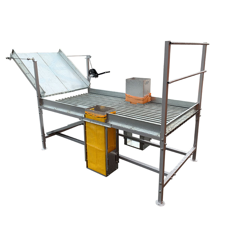 Firewood-bagging-Bench-FBB220